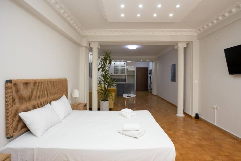 Hestia Apartment! เทสซาโลนิกิ ภายนอก รูปภาพ