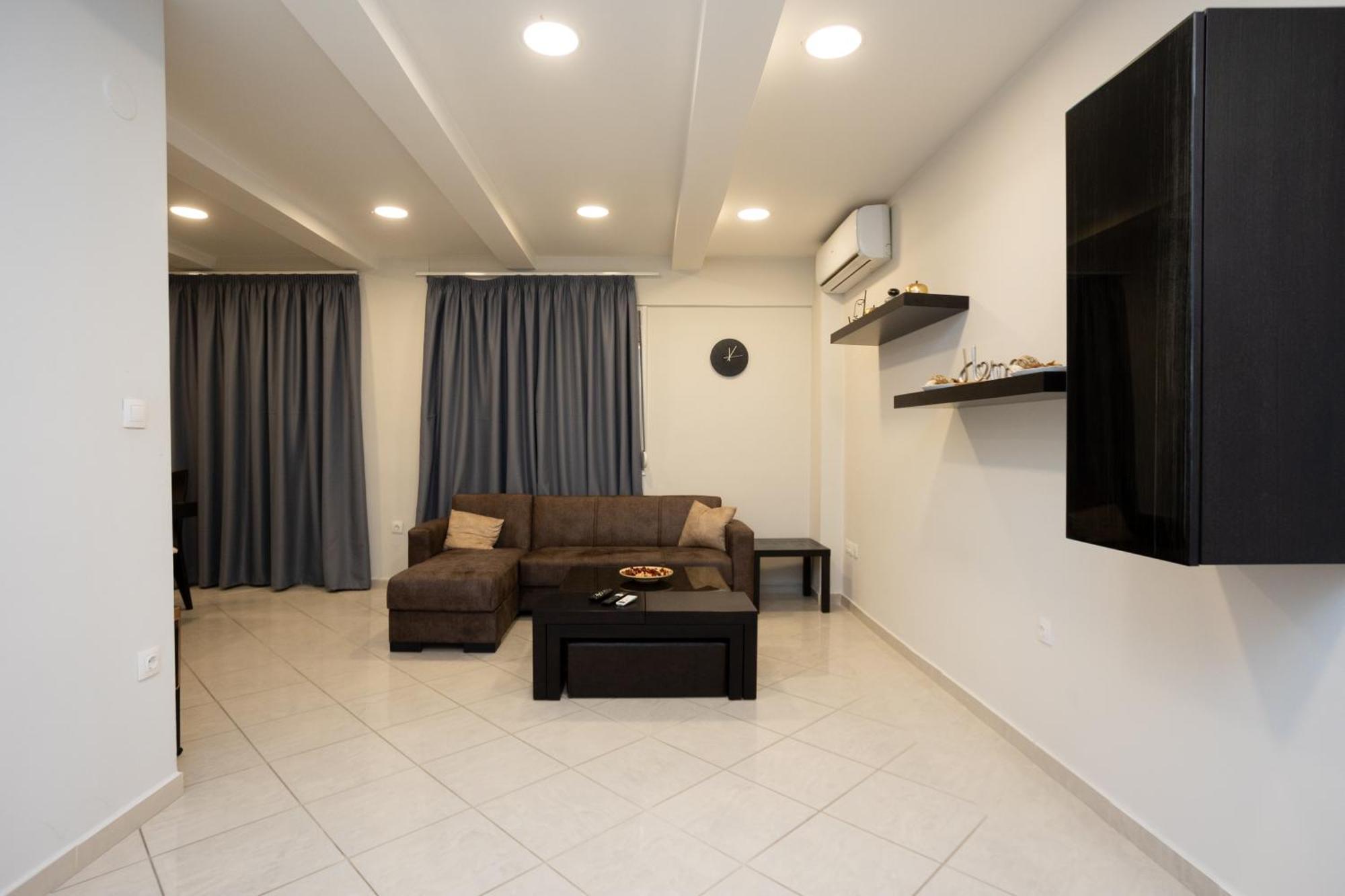 Hestia Apartment! เทสซาโลนิกิ ภายนอก รูปภาพ